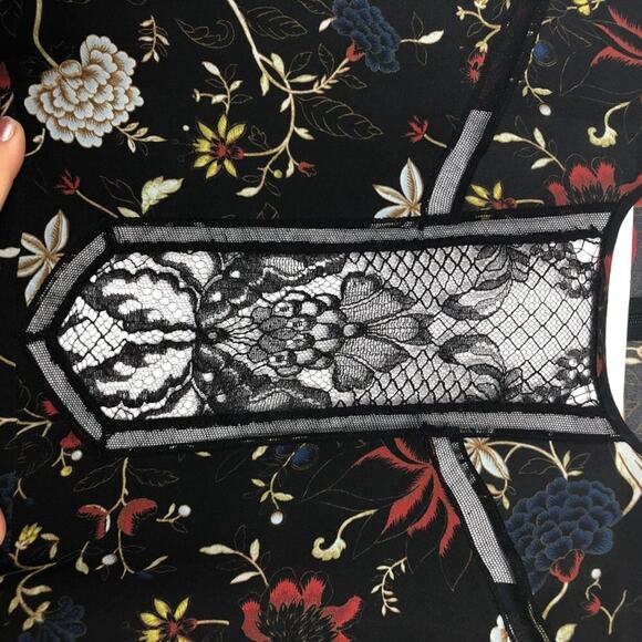 A.L.C. Cynthia Silk Floral Long Sleeve Mini Dress Lace Cut Out Detail 0 - Picture 5 of 8